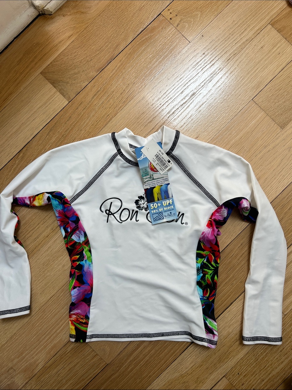 Rash guard girls Ron Jon surf Shop